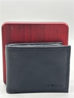 Never Used Levis Men's Wallet in Original Box