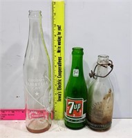 Albert Lea & 7 Up Pop Bottles
