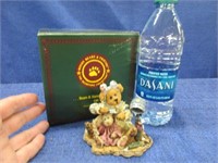 boyds bears "a little off the top" with box - new