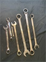 Craftsman wrenches variety of sizes