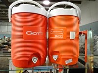 2 GOTT BEVERAGE DISPENSERS