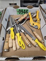 Wood chisels and hand tools