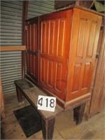 2 Door Oak Cabinet