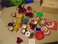 Child's Playset of Kitchen Items