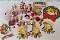Vintage Christmas Ornaments & Decorations