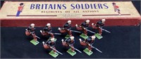 VTG. W.BRITAIN FRENCH ARMY ZOUVES (CHARGING) w