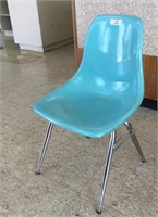 Blue retro chair