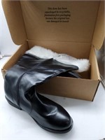 Black boots with white fur at the top