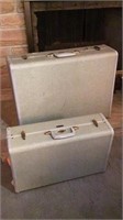 2 vintage Samsonite suitcases