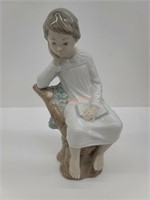 Lladro c13E boy and book figure