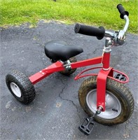 like NEW- 3 wheel tricycle
