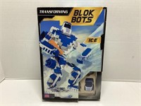 Mega Bloks Transforming Blok Bots Ice Figure