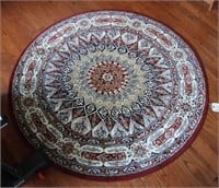 Contemporary 60” medallion rug (like new)