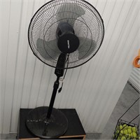 Standing Floor Fan