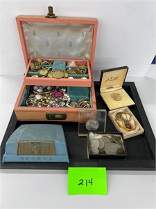 Lot jewelry box, jewelry, coins, bulova box