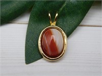 BANDED CARNELIAN PENDANT ROCK STONE LAPIDARY SPECI