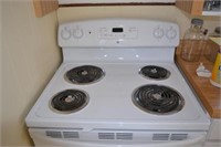GE Electric Stove & Oven, Very Clean