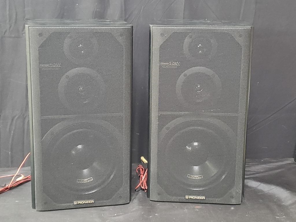 Pair of Pioneer speakers, S-Z82V, 10 1/2" l. x