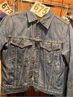 Levi's Blue Jean Jacket(Garage)