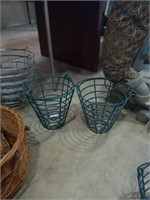 2 larger green wire baskets. Small basket in pic