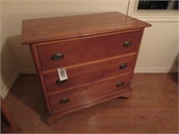 Antique 3 drawer chest of drawers