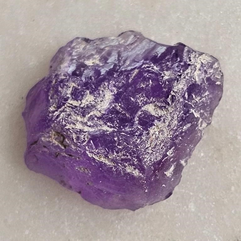 CERT 1.90 Ct Rough Amethyst Gemstone, GLI Certifie