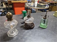 2 VTG Lamps & Sprayer