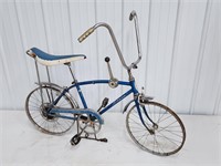 Vintage Schwinn Sting-Ray Fastback 5-Speed Bike /