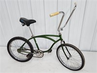 Vintage Schwinn Sting-Ray Bike / Bicycle. The