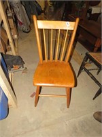 EARLY PLANK BOTTOM CHAIR