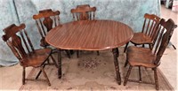 LAMINATE TOP DINING TABLE*LEAF AND 5 CHAIRS