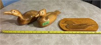 2 Wooden ducks & wood carving