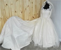 .Vintage Custom Made Princess Ballgown Style