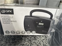 GPX SHORTWAVE RADIO RETAIL $20