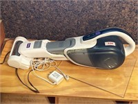 Black and decker lithium handheld vacuum