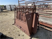 CALF TIPPING TABLE