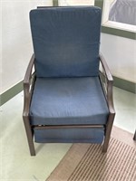 Wicker Reclining Chair