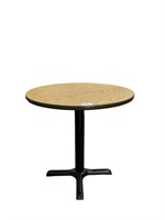 Diner style table. 28in tall x 30in diameter. Used