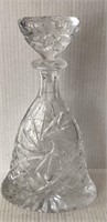 CUT CRYSTAL DECANTER