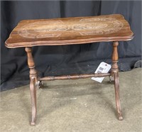 SMALL LAMP TABLE WITH HAND CARVED TOP