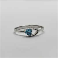 SILVER BLUE TOPAZ  RING (~WEIGHT 1.58G)