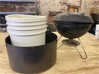 Charcoal Grill, Bucket, Metal Base