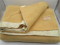 VINTAGE WOOL BLANKET- MADE IN CANADA