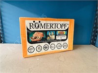 Romertopf Clay roaster - never used