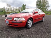 2002 Volvo S40 4D Sedan