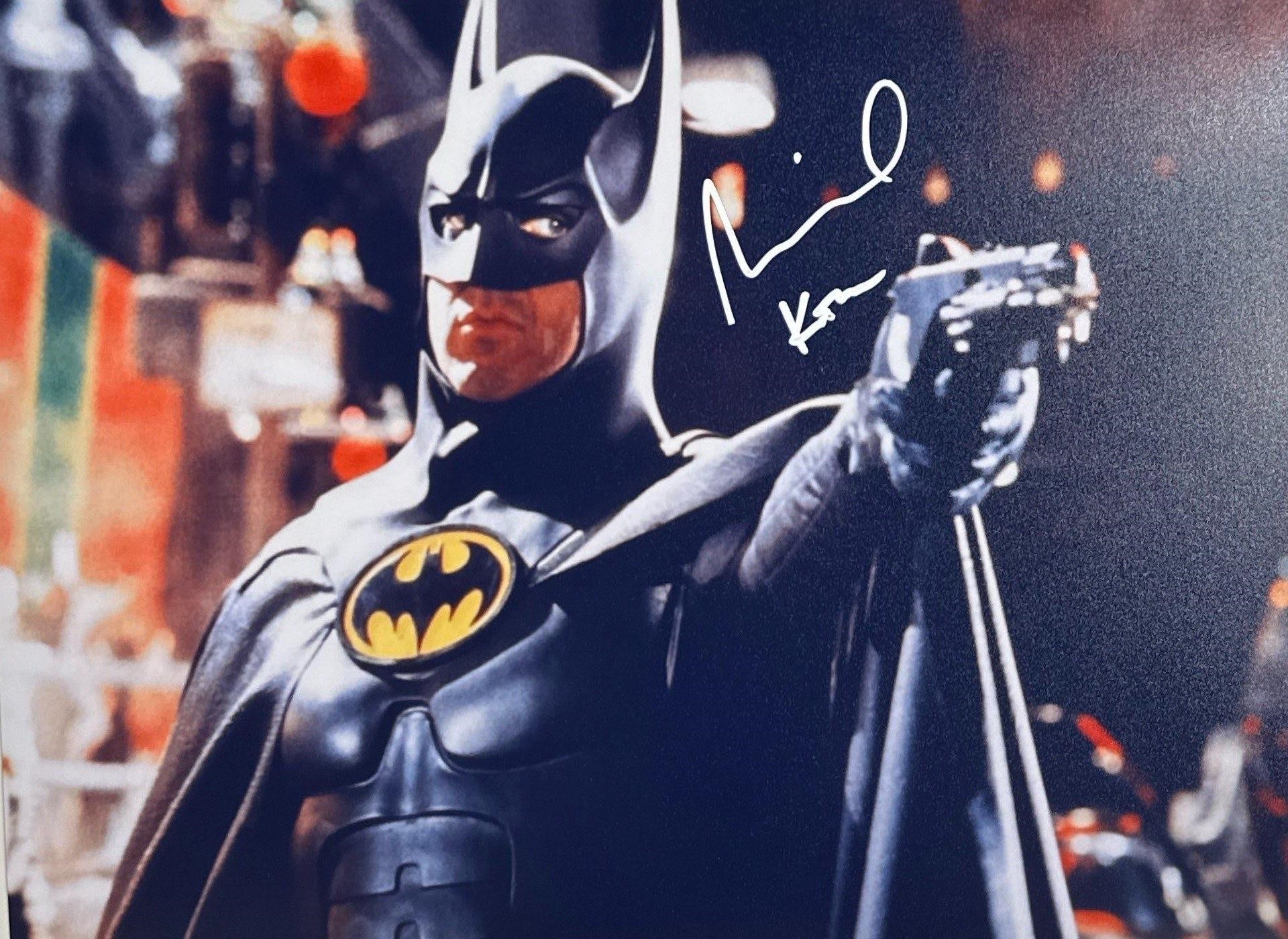 Autograph COA Batman Photo