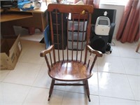 ROCKING CHAIR