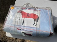 New Insulated Horse Blanket