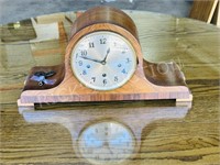 vintage key wind mantel clock w/ key