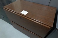 2-DRAWER LATERAL FILE, WOOD GRAIN